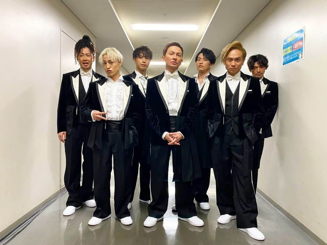 DAICHI のインスタグラム：「日本レコード大賞✌️ 今年もこのステージに立たせて頂き 本当にありがとうございます✨🙏 応援してくれる皆様のおかげです🙇🏼‍♂️  #DAPUMP #レコード大賞 #LiSA さん大賞おめでとうございます🥺🙏 痺れました🔥」