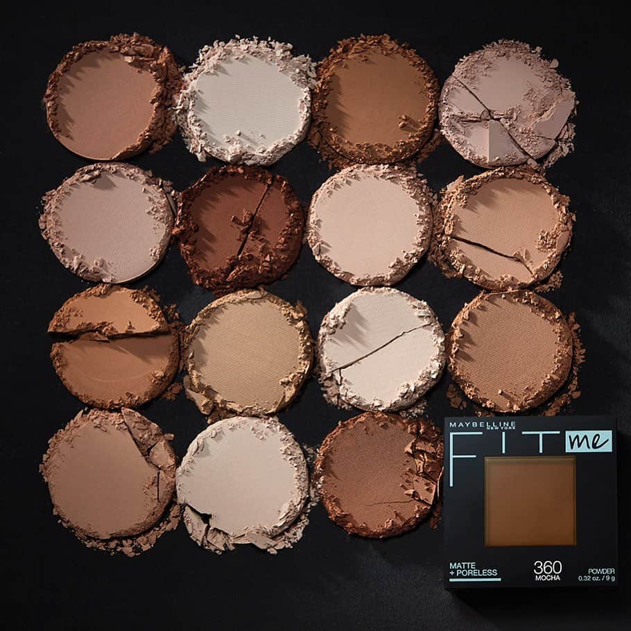 Maybelline New Yorkさんのインスタグラム写真 - (Maybelline New YorkInstagram)「Have you tried our Matte & Poreless  #fitmefoundation powder? This formula gives you buildable coverage that reduces the look of pores & shine. Drop a 💙 below if you love our Fit Me line!」12月30日 23時23分 - maybelline