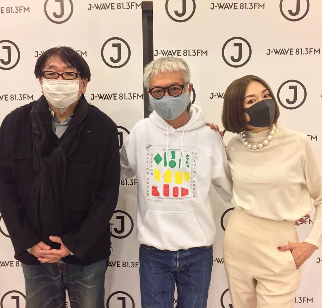 高木完のインスタグラム：「心の中の自由の女神 #jwave  #maadspin #来年もよろしくお願いします」