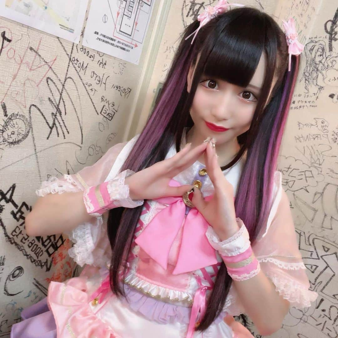 雪白はるかのインスタグラム：「୨୧ *。 . . ぷいきゅあはるるん❕ . . #アイドル #地下アイドル #地下アイドル好きな人と繋がりたい #乃木坂46好きな人と繋がりたい #自撮り #自撮り女子 #自撮り界隈 #地雷 #地雷女 #地雷女子 #ハーフツイン #インナーカラー #インナーカラーピンク #プリキュア #魔法少女 #魔法使い #ゆめかわいい #コスプレ #コスプレイヤー #衣装 #アイドル衣装 #フォローミー #followforfollowback #followｍe #いいね返し #いいね返しは絶対 #instagood #instalike #kawaii #cute」