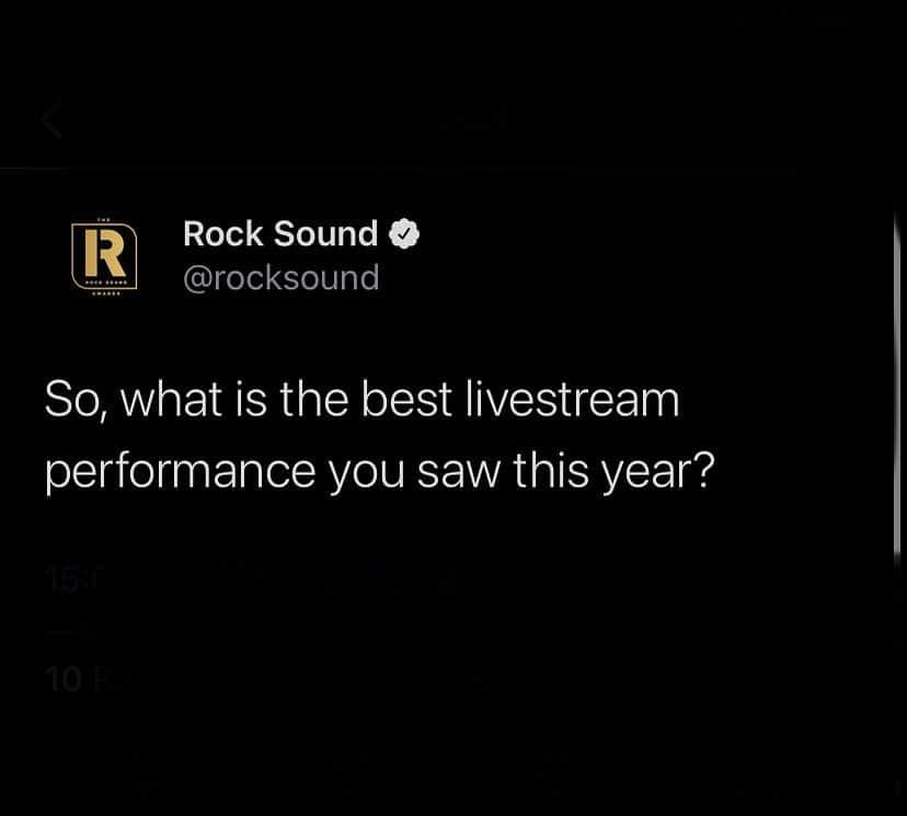 Rock Soundさんのインスタグラム写真 - (Rock SoundInstagram)「What’s the best thing you’ve seen from your sofa?」12月31日 0時49分 - rocksound