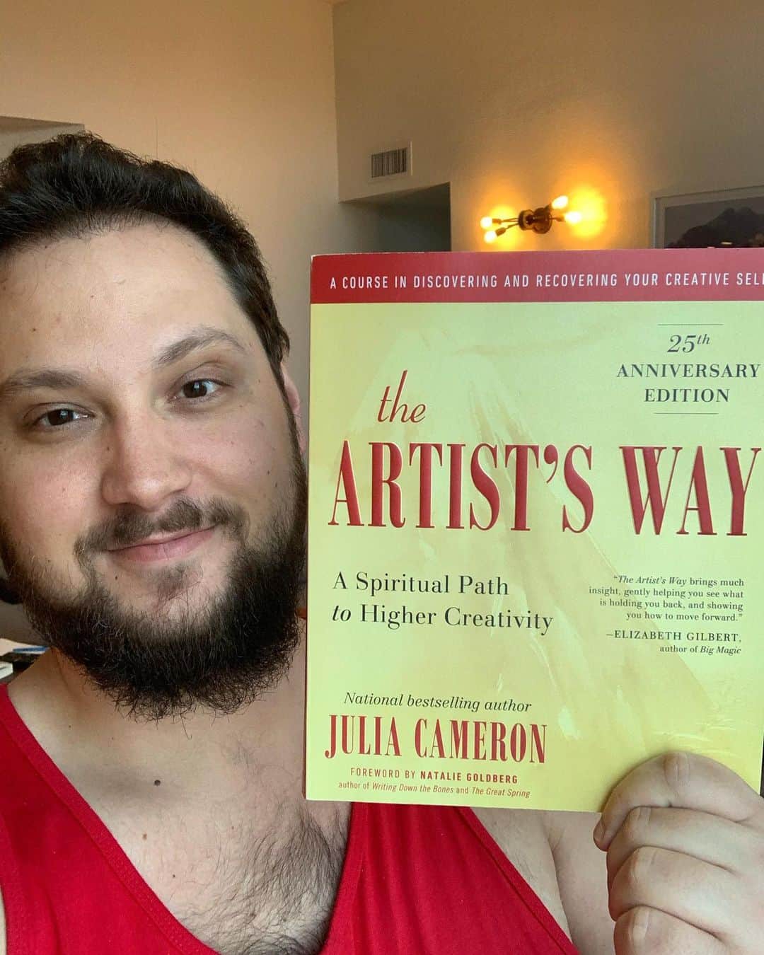 マット・マクゴリーのインスタグラム：「"The Artist's Way: A Spiritual Path for Higher Creativity" by Julia Cameron ( @JuliaCameronLive ) # I was given a copy of this book as a gift when I was in high school, but never got around to reading it. A few months ago it ended up popping up in some different areas of my life so I gave it a read and I was really glad that I did. For anyone that is missing a sense of creativity in their life or looking to reignite some of the passion in an area of creativity that you are drawn to, this book is a very worthwhile read. It is a 12 week program designed to tap into the joy of creativity, and uses a spiritual (not religious) approach to get there. One of the things that I love about it is that it supports the cultivation of joy and ease as a primary fuel, rather than a sense of militant, "shut up and do it" mentality that many artists have internalized along with perfectionism and grind culture (resulting from the effects of capitalism and white supremacy, even though the book doesn't name those things). # Art and tapping into our creative joy can also be incredibly healing and resilience building, not to mention that art shifts and shapes culture. We need artists to be radical about their visions for the future, imagining worlds beyond the oppressive systems that we live with and that have atrophied our imaginations for solutions that exist outside of the current system. Shifting culture is how our movements for justice win, and the artist has a very important role to play in that. In the words of Toni Cade Bambara, “The role of the artist is to make the revolution irresistible." # My Booklist: bit.ly/mcgreads (link in bio) #McGReads」