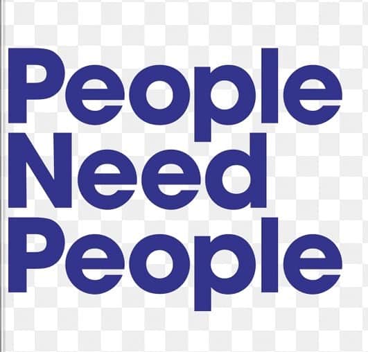 レイ・アレンのインスタグラム：「A hug, a kiss, a conversation, we all need someone else to help us get along in life.  Don’t be afraid to be vulnerable. Don’t let a bad experience or you just thinking you can do it all by yourself prevent you from asking for help.  We all need help, make sure you know how to ask! 🙏🏾 #leanonme」