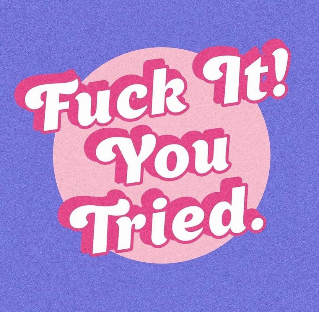 テス・ホリデーのインスタグラム：「Basically my feels about 2020 🥵 art by @yngnsxy ✨」