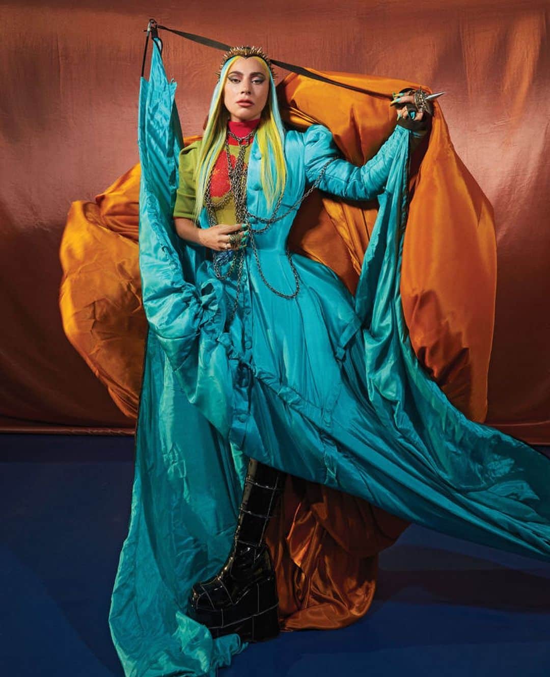 ニコラ・フォルミケッティさんのインスタグラム写真 - (ニコラ・フォルミケッティInstagram)「We landed on Chromatica this year 2020. Reuniting with @ladygaga for this project has made our 10 year relationship stronger than ever. Thank you to the Haus of Gaga and every single one of the collaborators along the way. The journey continues....💗」12月31日 3時16分 - nicolaformichetti
