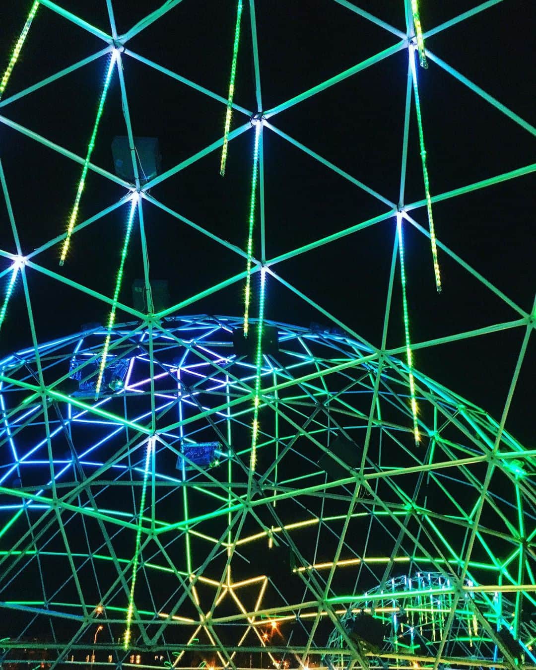 KAI_SHiNEのインスタグラム：「#yokohama #illumination  #神奈川イルミ  #💎💎💎 #fuckcovid19  #jp」