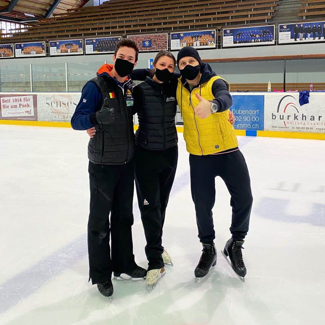 ヨリック・ヘンドリックスのインスタグラム：「Great few days with @sinddra & @alexander.abt.90 🇨🇭⛸ Thank you @lindavantroyen for your trust!」