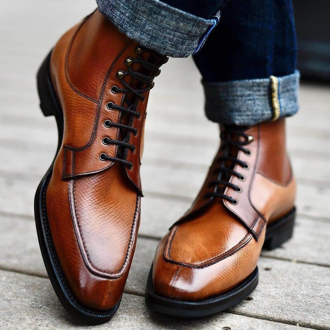 ガジアーノ&ガーリングのインスタグラム：「A Gaziano Girling Thorpe -  Norwegian Split Toe Derby Boot On The MH71 Last & Ridgeway Sole.」