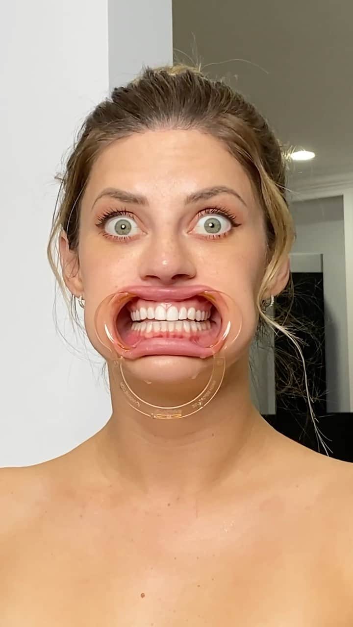 Hannah Stockingのインスタグラム