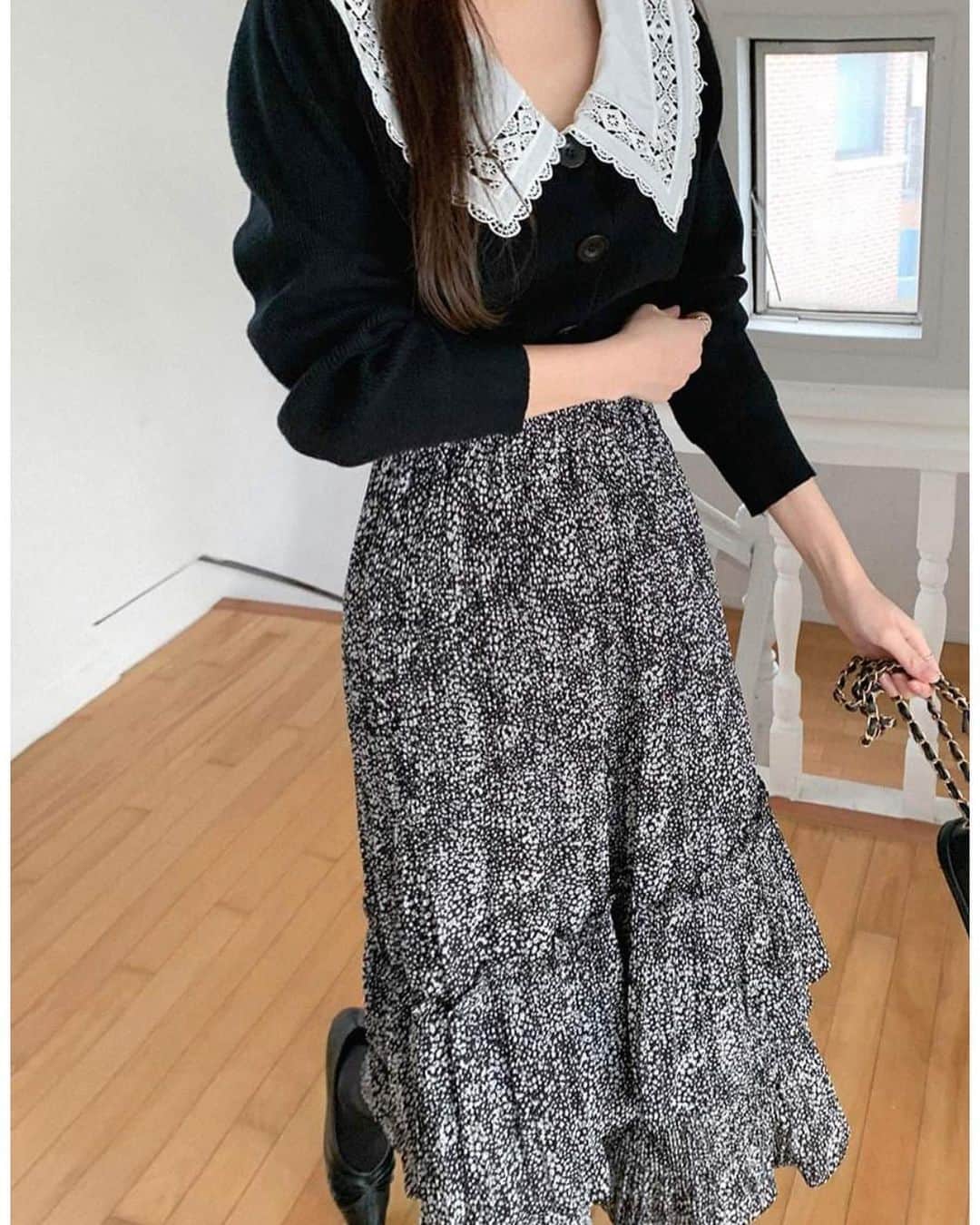 Fleur Fleurのインスタグラム：「呢幾日特別多人揀下身款 推介呢一條❤️ 把上衣也帶走吧🥰❤️❤️❤️」