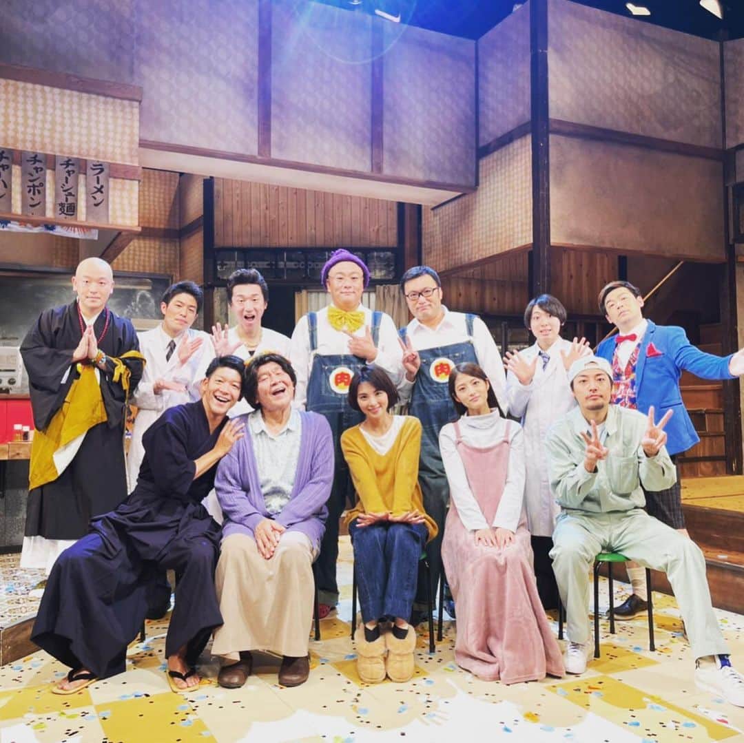 駿河太郎のインスタグラム：「舞台『おっかちゃん劇場』 無事に昨日千秋楽を迎えました😭  コロナ禍でも劇場に足を運んで下さった方々に心から感謝です☺️  そして本日 大晦日…乗り納めしてきました♪  @naoki.1980 君 写真ありがとう‼️  来年は日常取り戻し、安心して暮らせる世の中になる事を願います  皆さま 良いお年をお迎えください‼️」