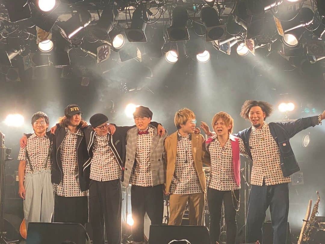加部輝（ウルトラ寿司ふぁいやー）のインスタグラム：「12/28 ウルトラ寿司ふぁいやー、渋谷quattroワンマン、ありがとうございました」