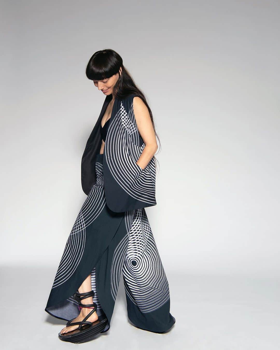 スリーアズフォーのインスタグラム：「Start the new year with us!!!!!!!Our new collection “Vesica Pisces” is Still available for  pre order until January 8 2021 on our web shop! Featuring @estrellanovamartinez in Vesica Piscis suit picture by: @qqhuangg print in collaboration with @mimakiusa @mimakiusa_textile @brittshaked #vesicapiscis」