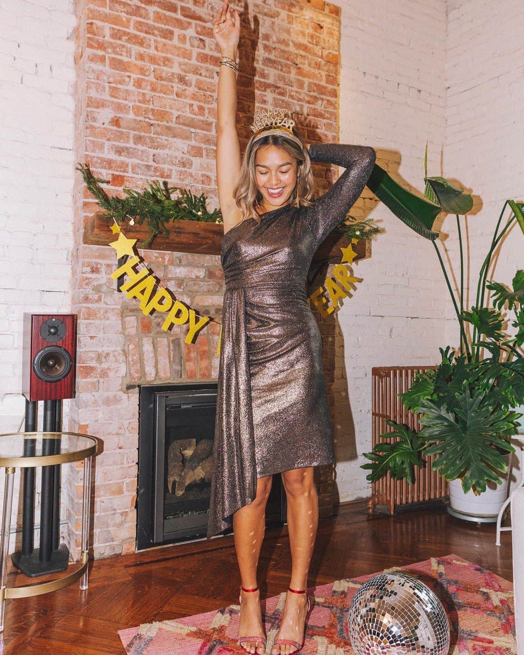 Macy'sのインスタグラム：「End the year in a look that’ll turn everything around… heads included. 💁 • Celebrate 2021 your way (even if we’re all staying home)」