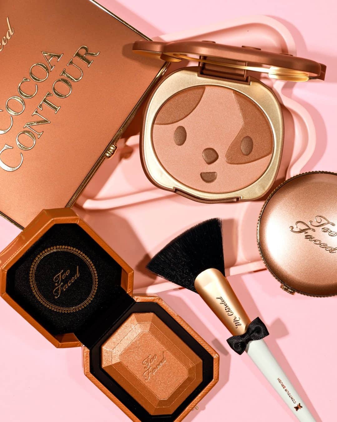 Too Facedさんのインスタグラム写真 - (Too FacedInstagram)「Let us add a little bit of ✨BRONZE ✨Add all-over warmth and a sun-kissed finish to your glam with these fan fave bronzers! #toofaced」12月31日 9時33分 - toofaced