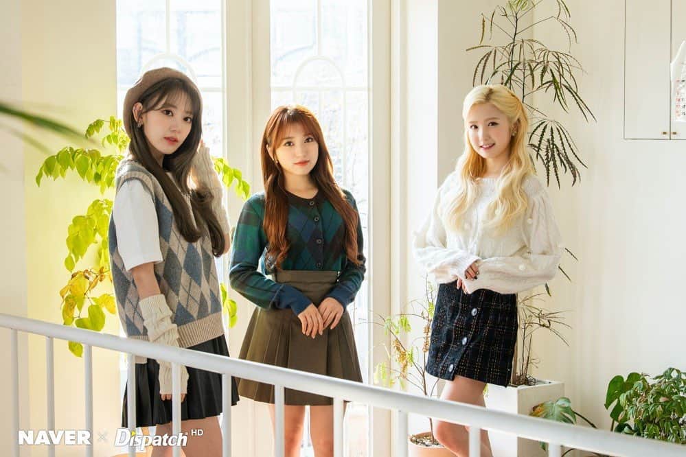 h3artbrak3rsさんのインスタグラム写真 - (h3artbrak3rsInstagram)「… #akb48 #hkt48 #IZONE #아이즈원 #アイズワン  #sakura #宮脇咲良 #미야와키사쿠라 #さくら #nako #矢吹奈子 #야부키나코 #なこ #hitomi #本田仁美 #혼다히토미 #ひぃちゃん #dispatch」12月31日 10時02分 - h3artbrak3rs