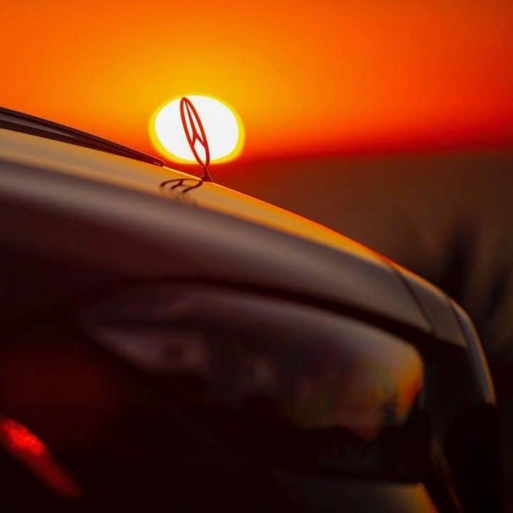 メルセデス・ベンツさんのインスタグラム写真 - (メルセデス・ベンツInstagram)「The new benchmark for the entire automotive luxury industry: the Mercedes-Maybach S-Class.  📸 @capitolsunset via @mercedesbenzusa #MercedesBenz #Maybach #SClass」12月31日 16時00分 - mercedesbenz