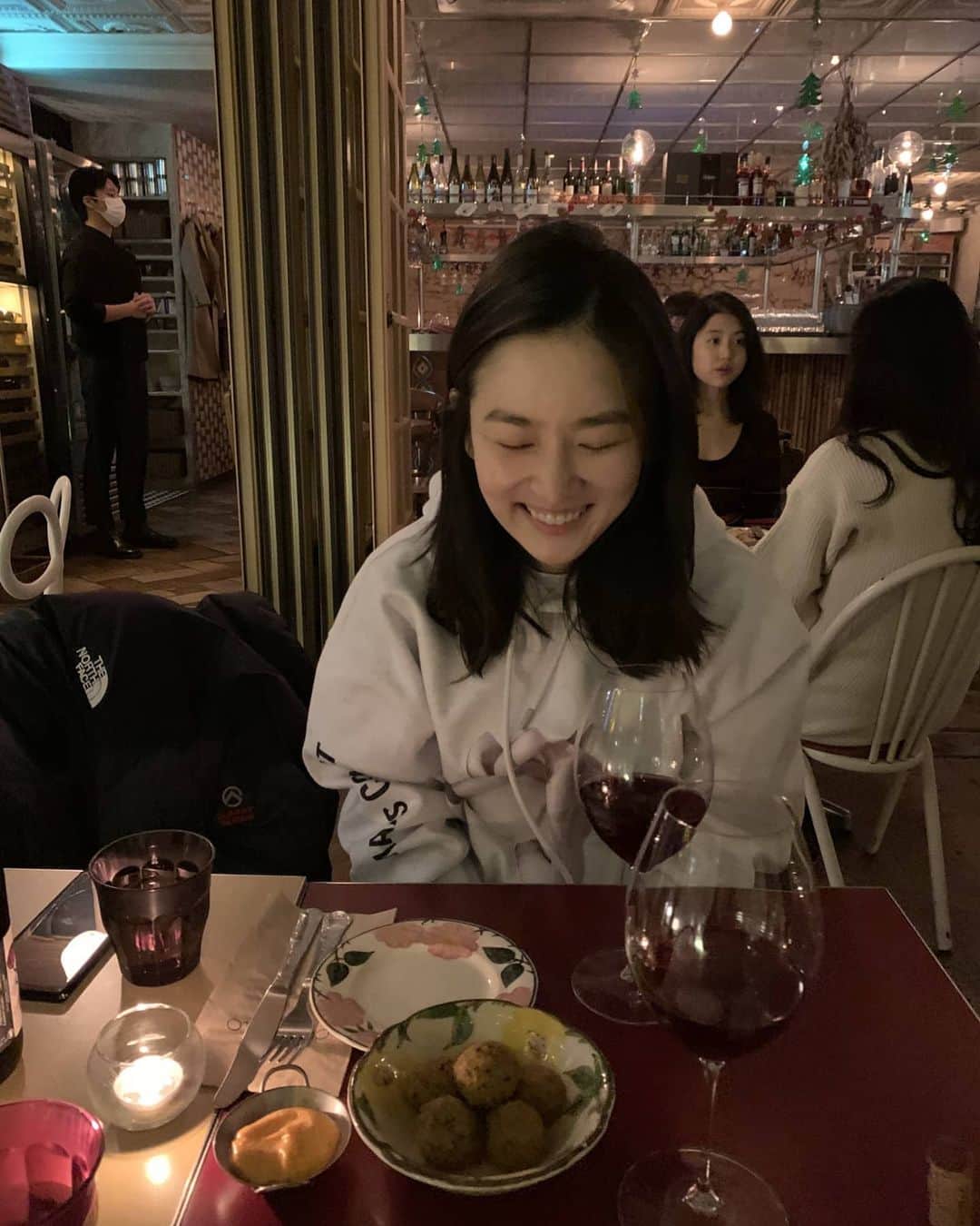 アン・ミナさんのインスタグラム写真 - (アン・ミナInstagram)「#Adios2020  할렐루야♥!!  또 한해를 보내며.   감사했던 일들이 얼마나 많았는지 생각합니다.   2021 여러분의 마음에 평강이 임하시길, 사랑이 가득하시길 기원합니다🙏. #🐬」12月31日 11時51分 - mina_an_and_only