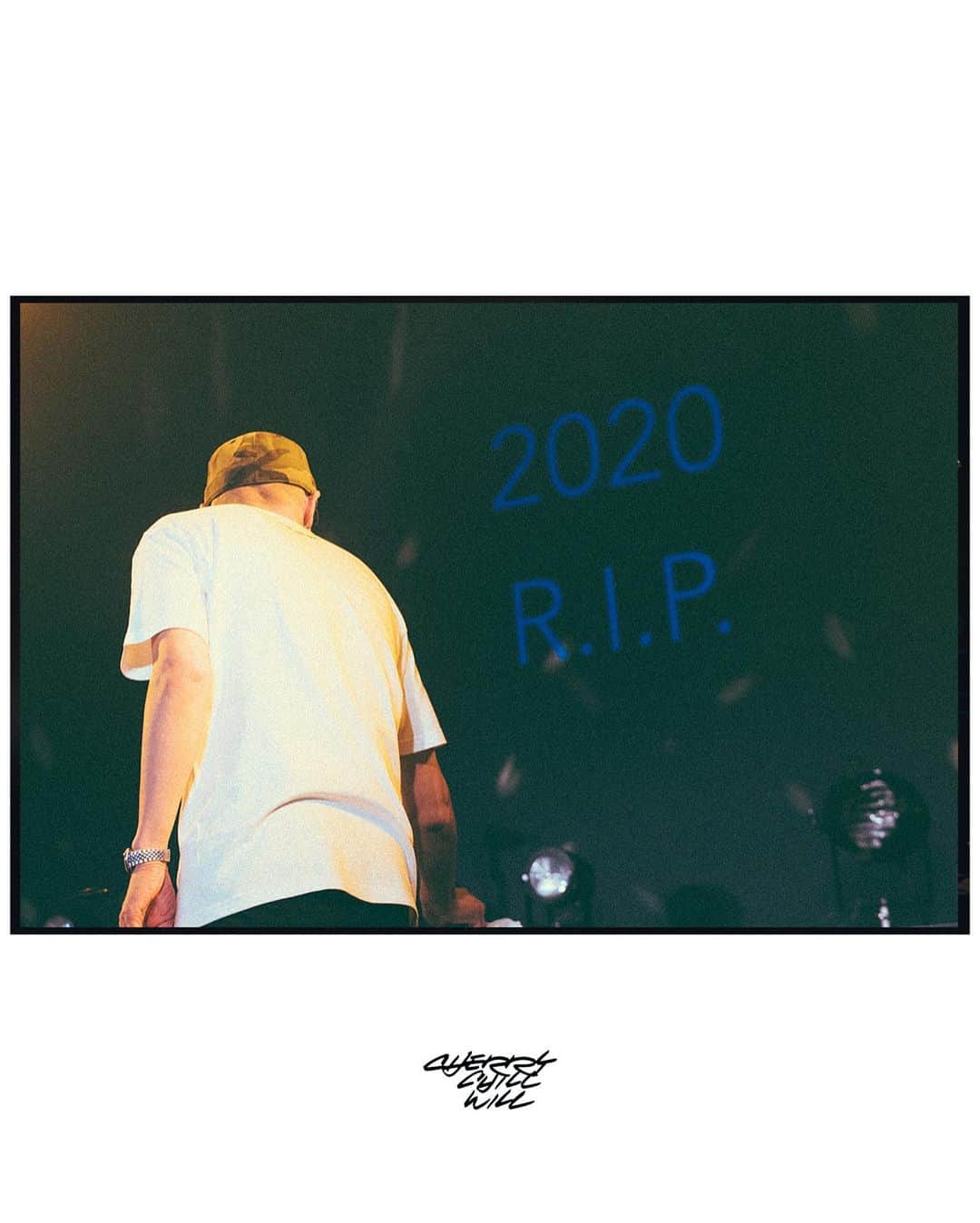 cherry chill will.さんのインスタグラム写真 - (cherry chill will.Instagram)「20201229:THA BLUE HERB  YEAR END LIVE:FUCKIN'2020 photographed by cherry chill will. #thablueherb #cherrychillwill」12月31日 12時15分 - cherrychillwill