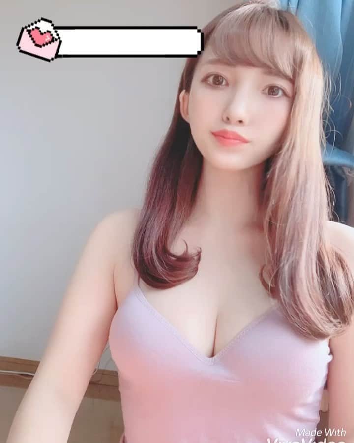 此雲ぽれのインスタグラム：「﻿ ♡♡♡﻿ ﻿ 復刻版乳コリほぐし動画🥲﻿ ﻿ 初めてやる時本当に痛いから﻿ 少しずつ慣れていこうね🥺💗﻿ ﻿ 2枚目は押す箇所を画像で解説してるよ🙆‍♀️﻿ ﻿ #portrait #自撮り女子 #自撮り界隈 #自撮り界隈の人と繋がりたい #selfie #セルフィー女子 ﻿ ﻿ ♡♡♡﻿  ﻿ ﻿」