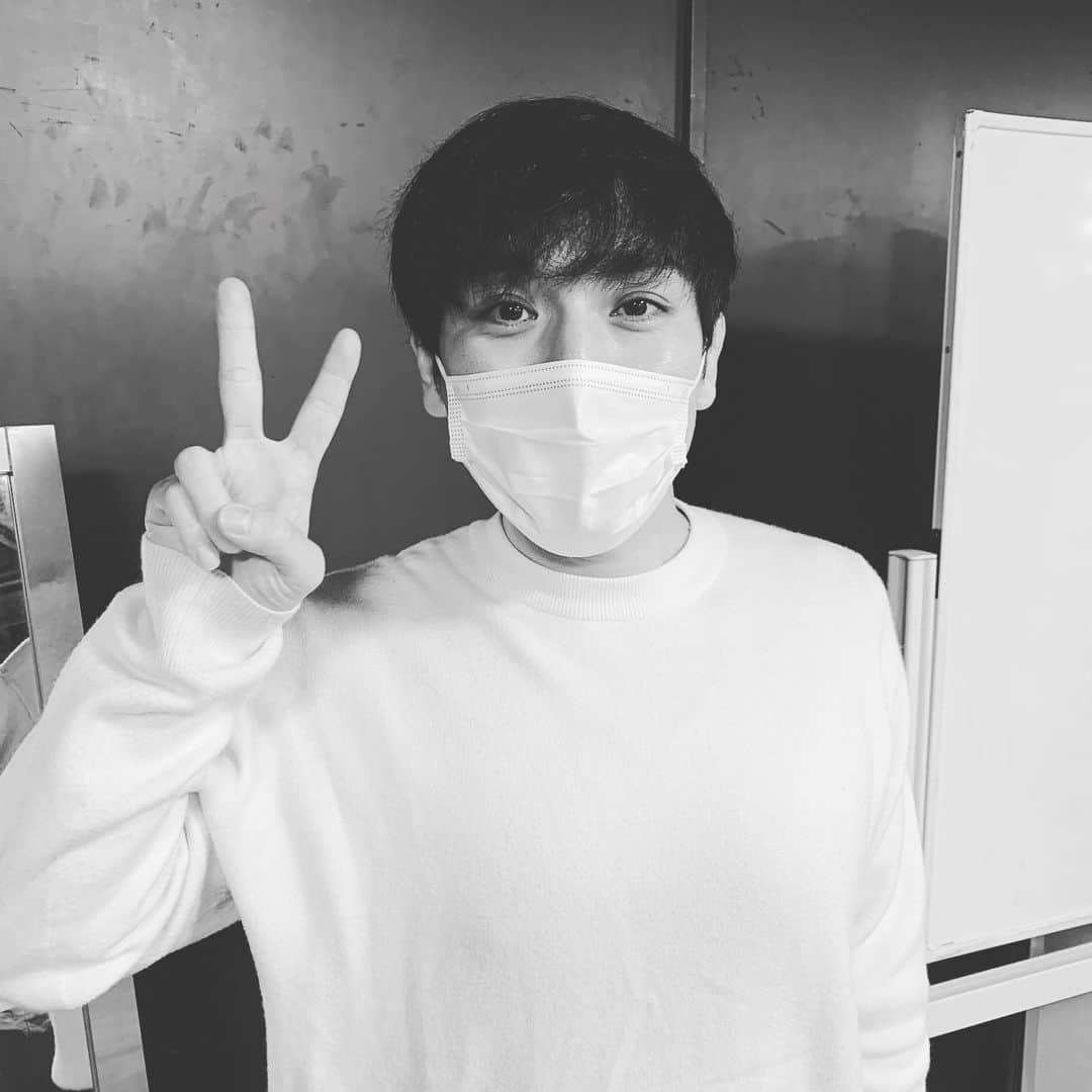 中野周平のインスタグラム：「来年からたくさん遊ぼうねって約束した」