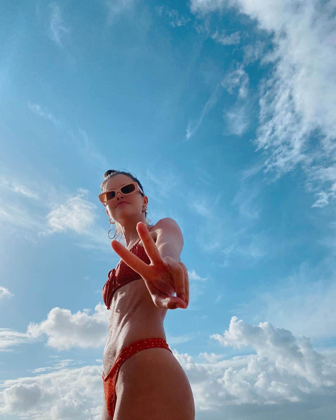 アガサ・モレイラさんのインスタグラム写真 - (アガサ・モレイラInstagram)「paz」12月31日 13時49分 - agathaamoreiraa