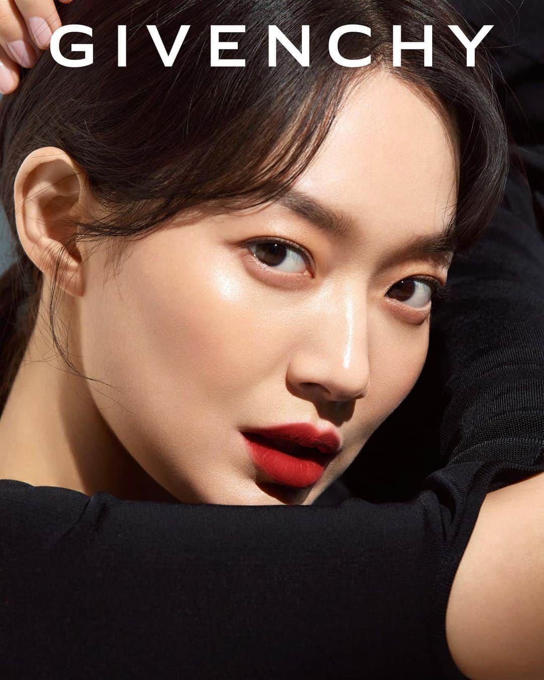 シン・ミナさんのインスタグラム写真 - (シン・ミナInstagram)「@givenchybeauty @ahnjooyoung_」12月31日 14時07分 - illusomina