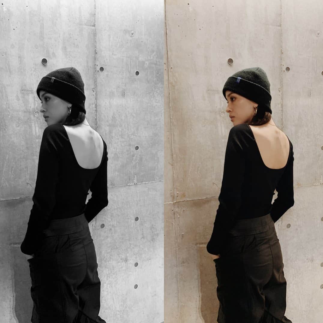 安田唯のインスタグラム：「新年迎える前、今日の夕方有難うございました。﻿ と手を合わせるといいみたいだよ👏🏻🌄﻿ ﻿ 来年はわたしにとって凄い年な気がしてる✨﻿ ﻿ お世話になった皆様有難う。﻿ ﻿ 来年も宜しくお願い致します！💕」