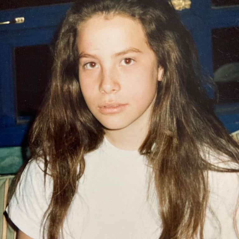 のインスタグラム：「Teenage #TBT 🦄🦋🛼」