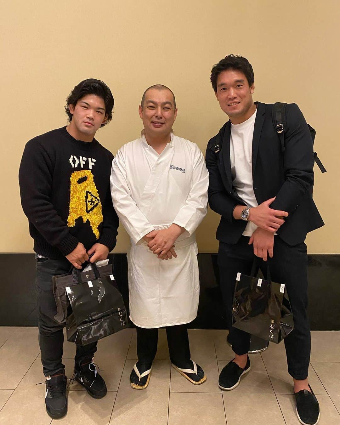 大野将平のインスタグラム：「苦手だったお寿司が食べれるようになった年。 来年も大人の階段登る。 龍之介、優勝おめでとう！ あらゆる想定外を想定内に。」