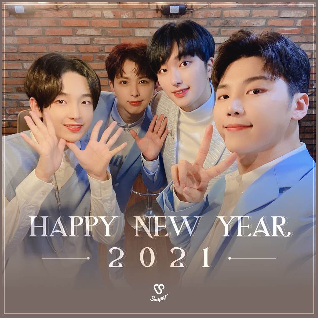 KISS Entertainmentのインスタグラム：「［#SNUPER］   Happy New Year 2021💛  #SNUPER #스누퍼 #SWING #Happy  #NewYear #2021 #kissent」