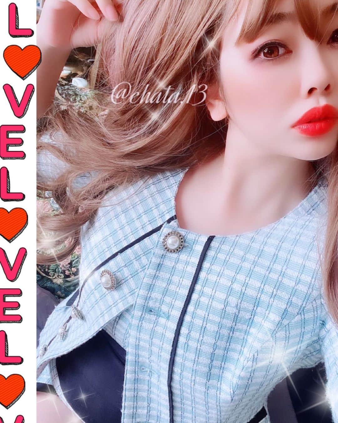 のインスタグラム：「✨A Happy new year✨2021✨  🇯🇵あけましておめでとうございます🎍 👘今年も皆様よろしくお願い申し上げます🗻✨❤️ 素敵な一年になりますように💕💕💕  @sobre_dress     #good#あけましておめでとうございます #雰囲気好きな人いいね #雰囲気推してください  #美男美女と繋がりたい  #いいね返し #フォローミー #gorgeous #お洒落さんと繋がりたい#ギャルメイク #l4likes #happynewyear #l4f #likesforlike #like4likes#likeforlikes #likeforfollow #likelike #今年もよろしくお願いします #likeforlikeback #fff #followforfollowback#followｍe #selca #selfie #instalike #自撮り  #お姉さん #좋아요#美麗   @c.h.a.t.a.13」