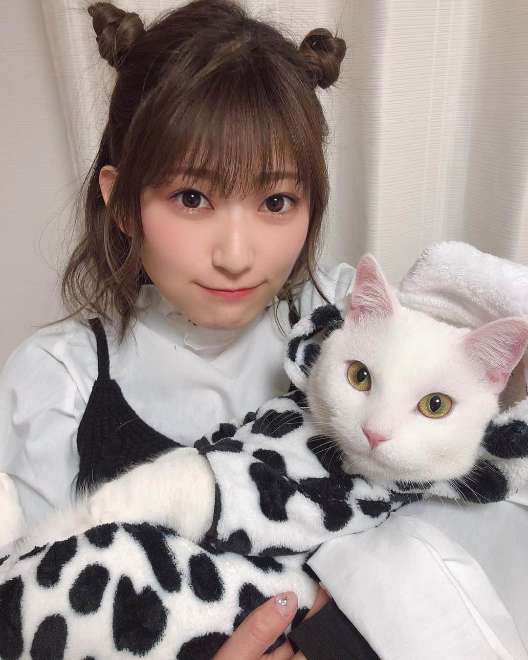 朝日花奈のインスタグラム：「#あけましておめでとうございます  #2021 #丑年 #年女 #今年もよろしくお願いします」