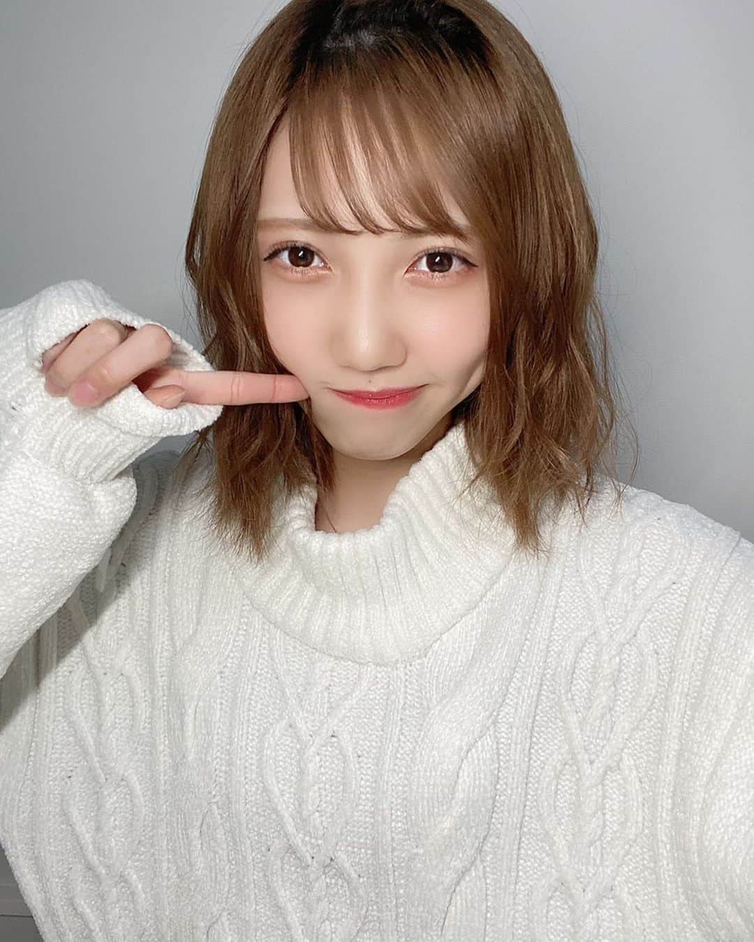 村井純奈のインスタグラム：「2021年もよろしくね。ˊᵕˋ」