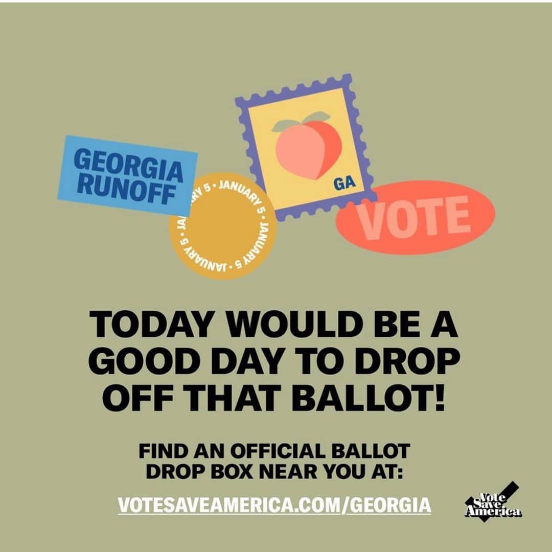 ジェイミー・チャンのインスタグラム：「Today is the last day of 2020 and the last day to VOTE EARLY in Georgia for the Senate Runoffs. Georgia friends!! DROP OFF YOUR BALLOTS at your local official drop box. Great way to turn up 2021! HAPPY NEW YEAR.」