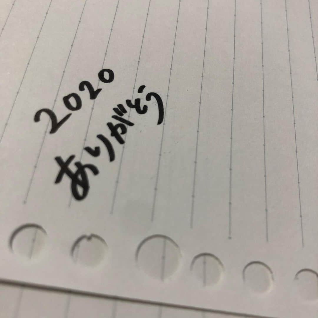 浅井マリサさんのインスタグラム写真 - (浅井マリサInstagram)「#2020ありがとう #良いお年を」12月31日 16時13分 - marisa_a_egg