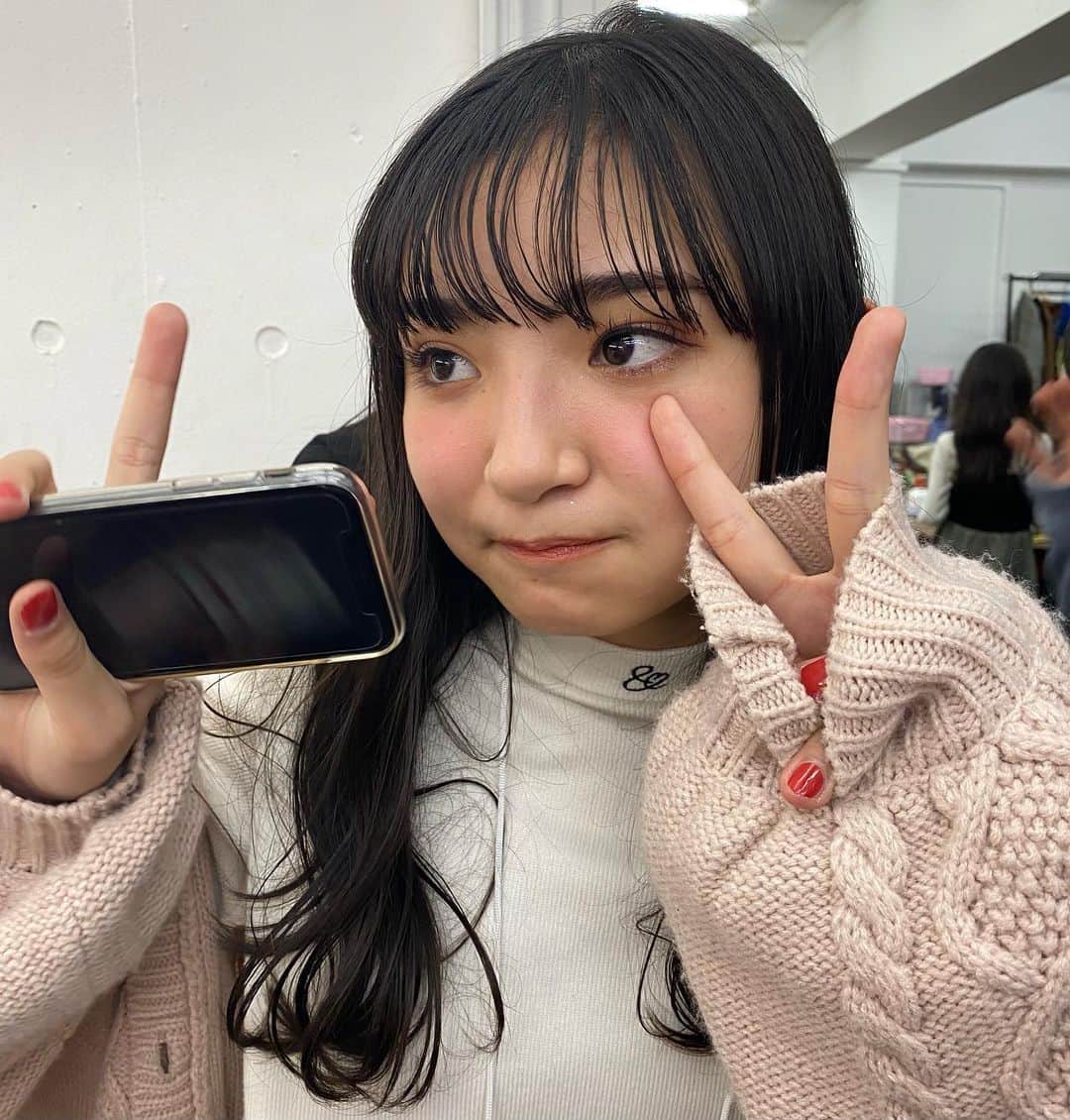 ニコ☆プチのインスタグラム：「. メイたん前髪かわゆ〜い🎀❤️ . #本多萌愛 #ニコプチ」