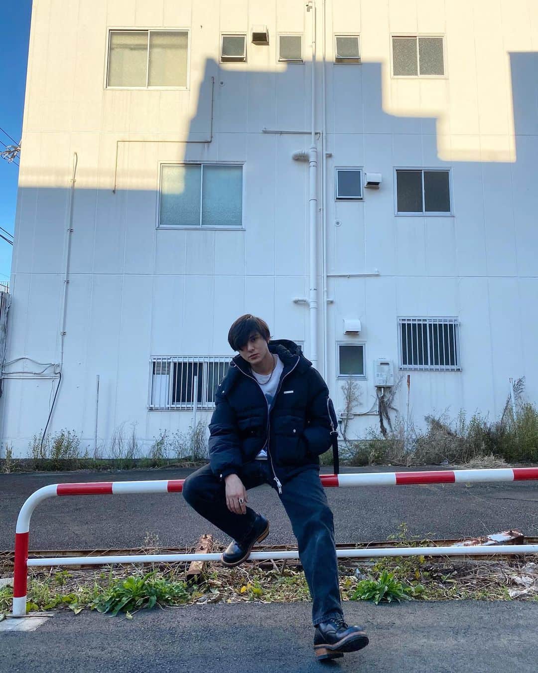 のインスタグラム：「今年も一年お疲れ様でした。 ファンの方や周りにいてくれる人達、皆様に感謝です。ありがとうございました。 大変な年でしたが、状況はまだ来年も変わらずとも、心機一転切り替えていきましょう！  来年も宜しくお願い致します🙏🏼  Everyone, thank you for everything this year🙇🏻‍♂️」