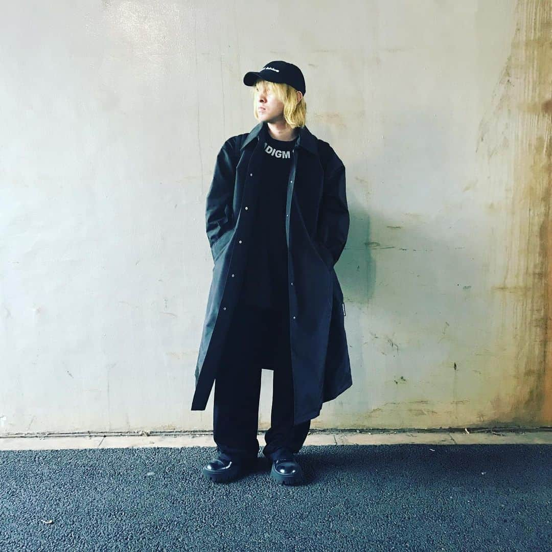 The mirrazさんのインスタグラム写真 - (The mirrazInstagram)「2020年もお世話になりました。あいさつ代わりというかですが、ラジオ久々にやったのでよかったら聞いてね。ミイラズ公式通販サイトのキノスクで無料配信しています！それでは良いお年を！！来年もミイラズをよろしくお願いします！」12月31日 17時20分 - themirraz