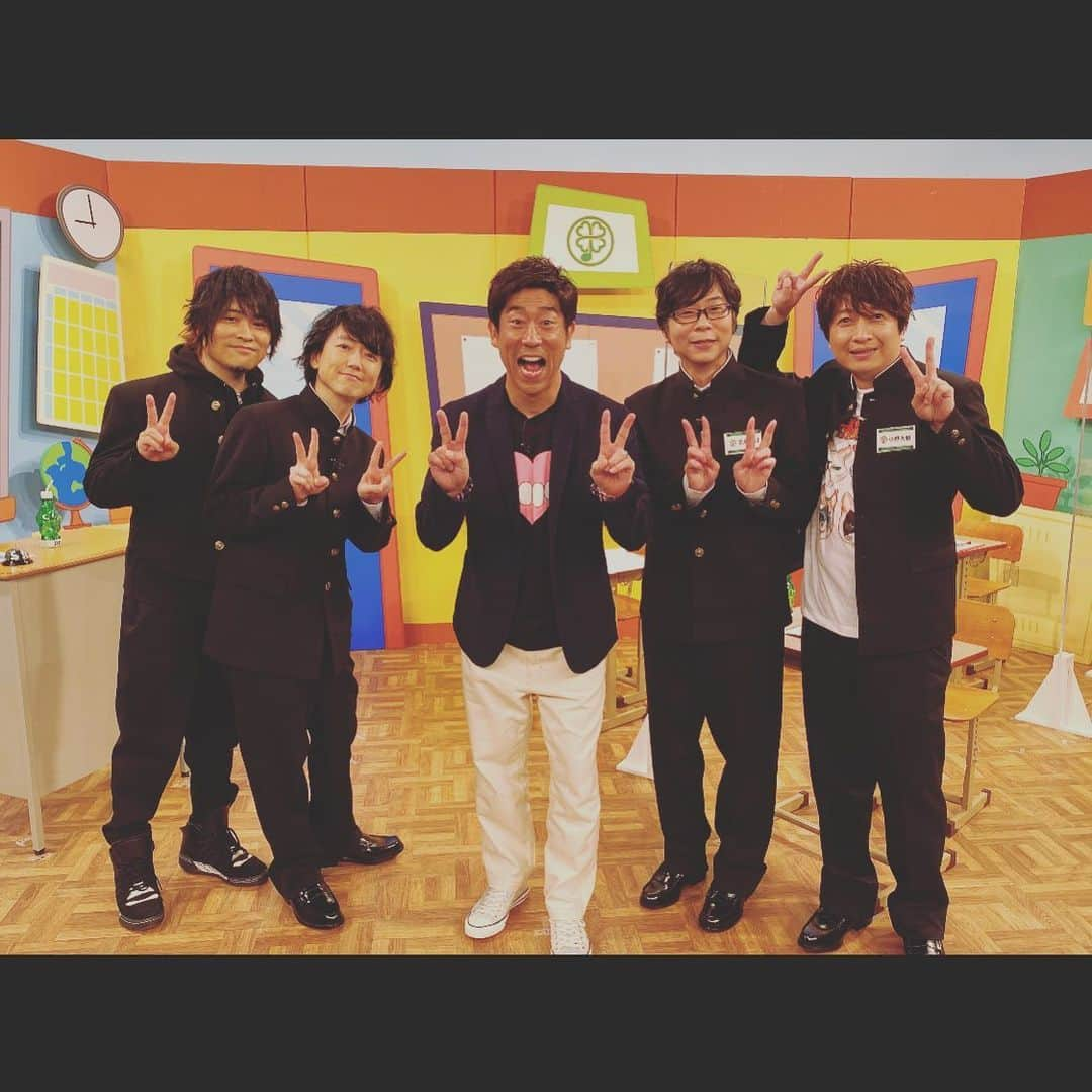 原口あきまささんのインスタグラム写真 - (原口あきまさInstagram)「#よつば音楽学院 🎶　昨夜の放送ご覧頂き有難うございました✌️  第3回 ディレクターズカット版が ABEMAビデオで無料配信がスタート📺  ゲスト講師「#原口あきまさ」が  声優 #菅沼久義 #近藤孝行  #間島淳司 #小野大輔 に  ものまねについて教える！？🥳  楽しかった〜✌️」12月31日 17時27分 - akimasa_haraguchi