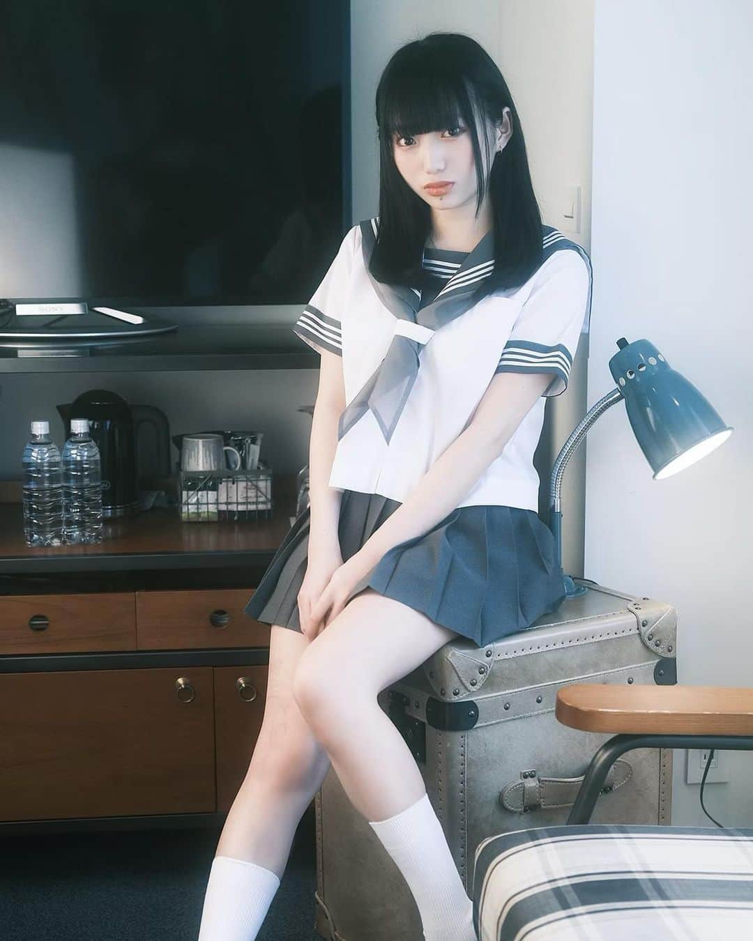のインスタグラム：「普段は目立たないあの子が  ﻿ ﻿ #ひめかわいい #最凶ロック　#グラビア　#グラビア﻿ #グラドル　#ひめかわいい　#制服 🇺🇸 #Cosplayer #Idol #Model #follow  #follome #Japanese ﻿ #kol ﻿ ﻿ 🇨🇳 #自拍　#角色扮演 #偶像 #模型 可爱 #关注  #关注我 #关注者 #日语 ﻿ ﻿ ﻿ 🇰🇷 #셀카 #코스프레 #아이돌 #모델 #귀여운 #팔로우 #나를따르라」