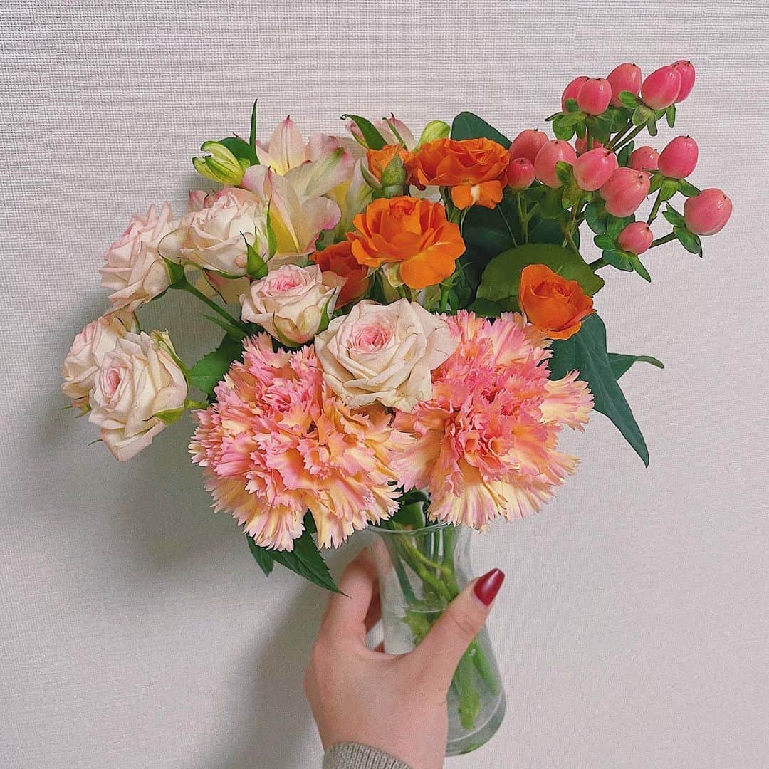 西野未姫さんのインスタグラム写真 - (西野未姫Instagram)「💐💓  #お花好き #お家に花を  #常に飾る系女子」12月31日 17時45分 - nishinomiki_official