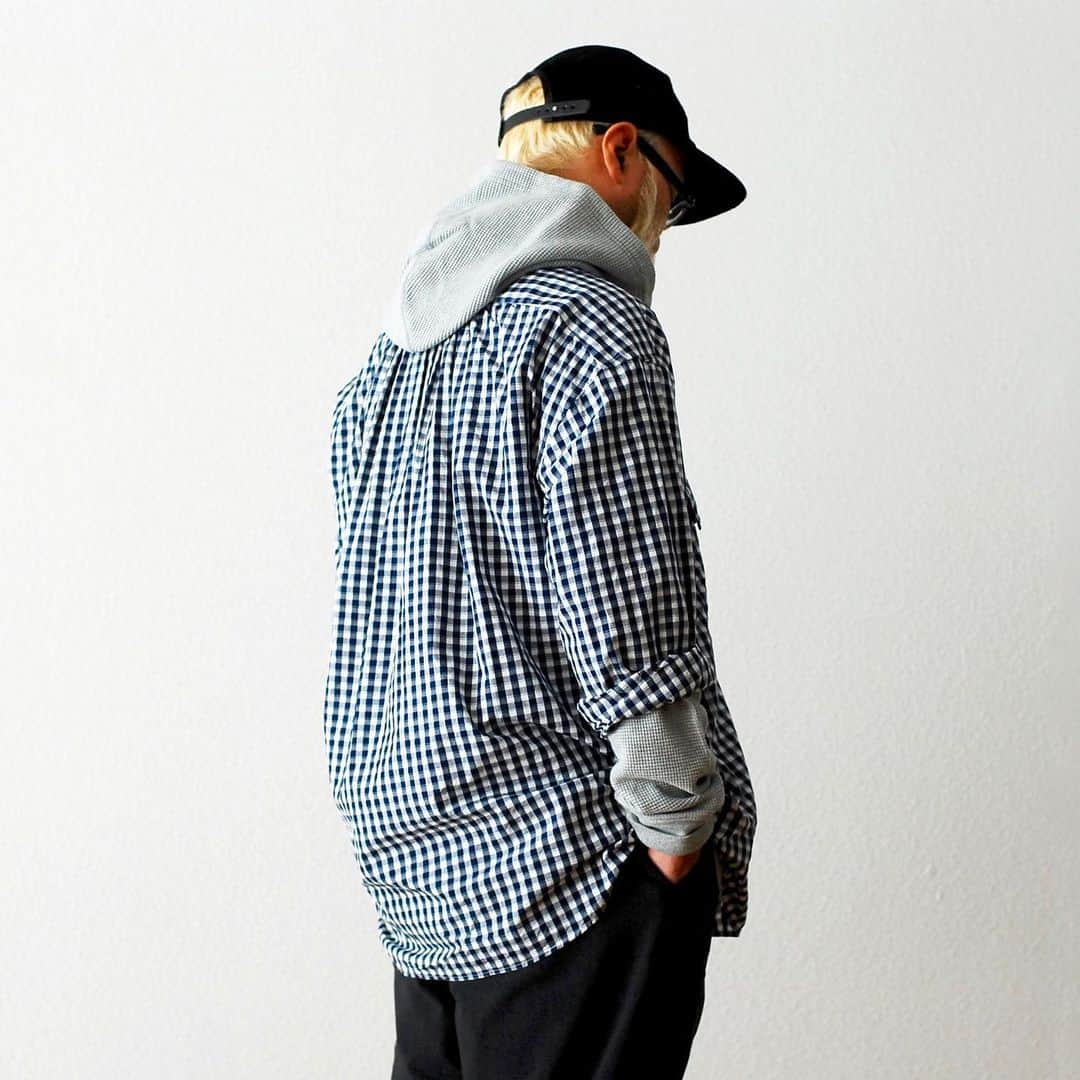 wonder_mountain_irieさんのインスタグラム写真 - (wonder_mountain_irieInstagram)「_ Porter Classic / ポータークラシック "ROLL UP TORICOLOR GNGHAM CHECK SHIRT" ¥35,200- _ 〈online store / @digital_mountain〉 https://www.digital-mountain.net/shopdetail/000000012865/ _ 【オンラインストア#DigitalMountain へのご注文】 *24時間受付 *15時までのご注文で即日発送 *1万円以上ご購入で送料無料 tel：084-973-8204 _ We can send your order overseas. Accepted payment method is by PayPal or credit card only. (AMEX is not accepted)  Ordering procedure details can be found here. >>http://www.digital-mountain.net/html/page56.html _ #PorterClassic #ポータークラシック _ 本店：#WonderMountain  blog>> http://wm.digital-mountain.info _ 〒720-0044  広島県福山市笠岡町4-18  JR 「#福山駅」より徒歩10分 #ワンダーマウンテン #japan #hiroshima #福山 #福山市 #尾道 #倉敷 #鞆の浦 近く _ 系列店：@hacbywondermountain _」12月31日 17時46分 - wonder_mountain_