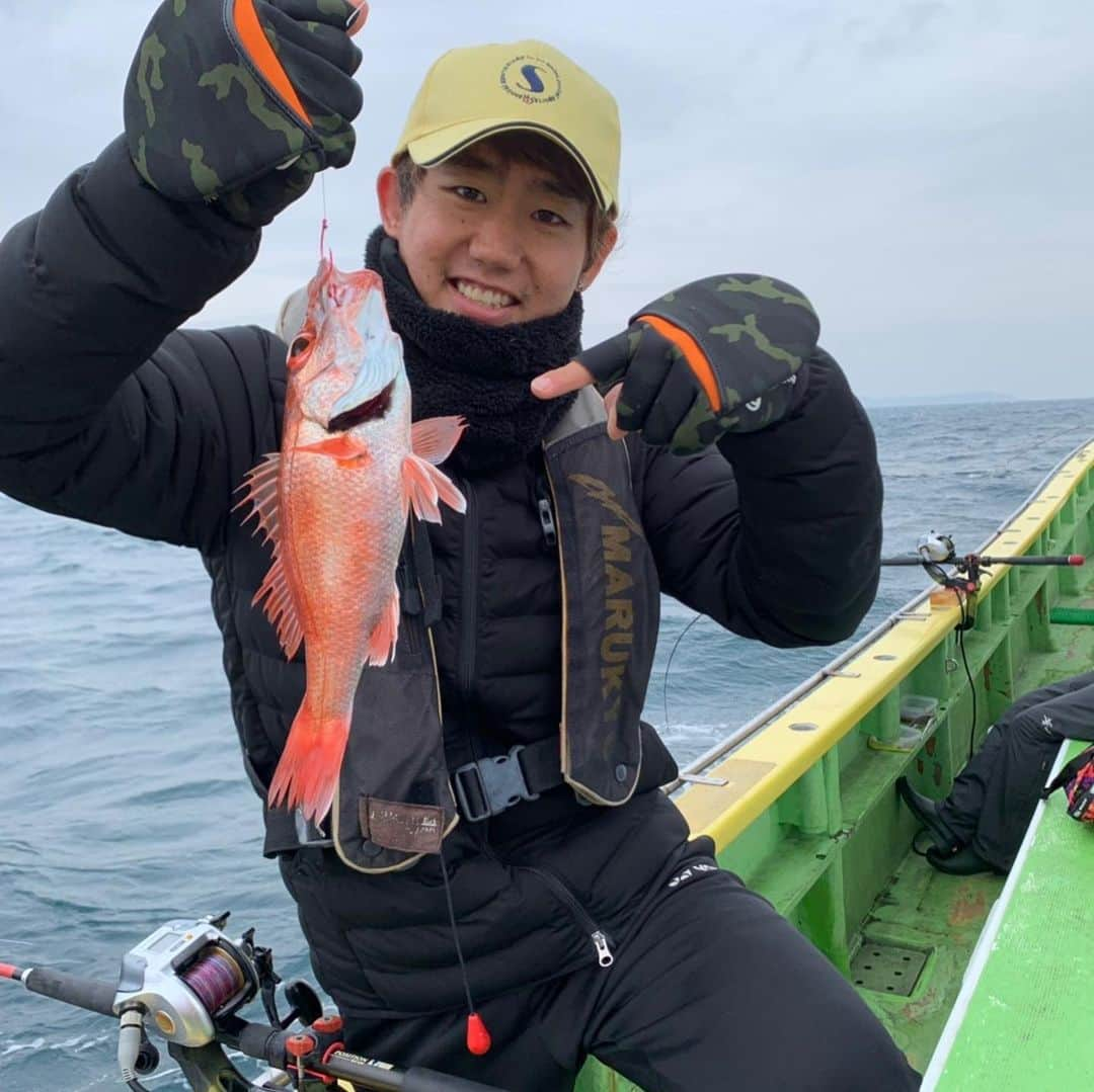 西岡良仁さんのインスタグラム写真 - (西岡良仁Instagram)「2020 memories part1  #2020 #2020memories #atpcup #tennis #memories #fishing #2020年思い出　#テニス　#海外　#オーストラリア　#釣り　#太刀魚　#アカムツ　#のどぐろ　#ゴルフ　#カリフォルニア　#インディアンウェルズ　#スヌーピー」12月31日 17時57分 - yoshihito0927