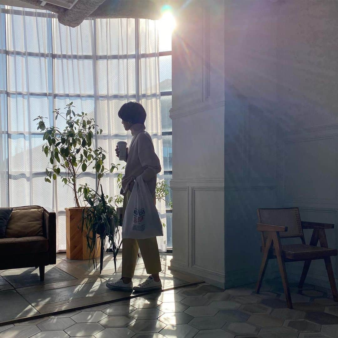 美生のインスタグラム：「#大晦日﻿ ﻿ ﻿ 2020年も大変お世話になりました🕊﻿ ﻿ 今年もお仕事に育児に﻿ とても充実した1年だったように思います。﻿ それは﻿ 家族や職場の皆さんのおかげはもちろん﻿ SNSで繋がってる﻿ 皆様のおかげです♡♡﻿ ﻿ ﻿ 本当にありがとうございました♡﻿ 2021年もどうぞよろしくお願い致します✨﻿ ﻿ ﻿」