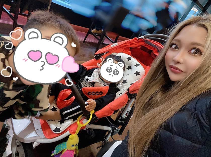 のインスタグラム：「. 今年も残り数時間🤭🤭 . 家族が元気で健康で居て くれた事がただただ幸せ🍀 来年は長男が小学生になるし ランドセル姿が楽しみ👦🏼❤︎ 来年も幸せな年にする🌈 . 皆様良いお年をお迎えください🐮🎍 . . #2020年#12月31日」