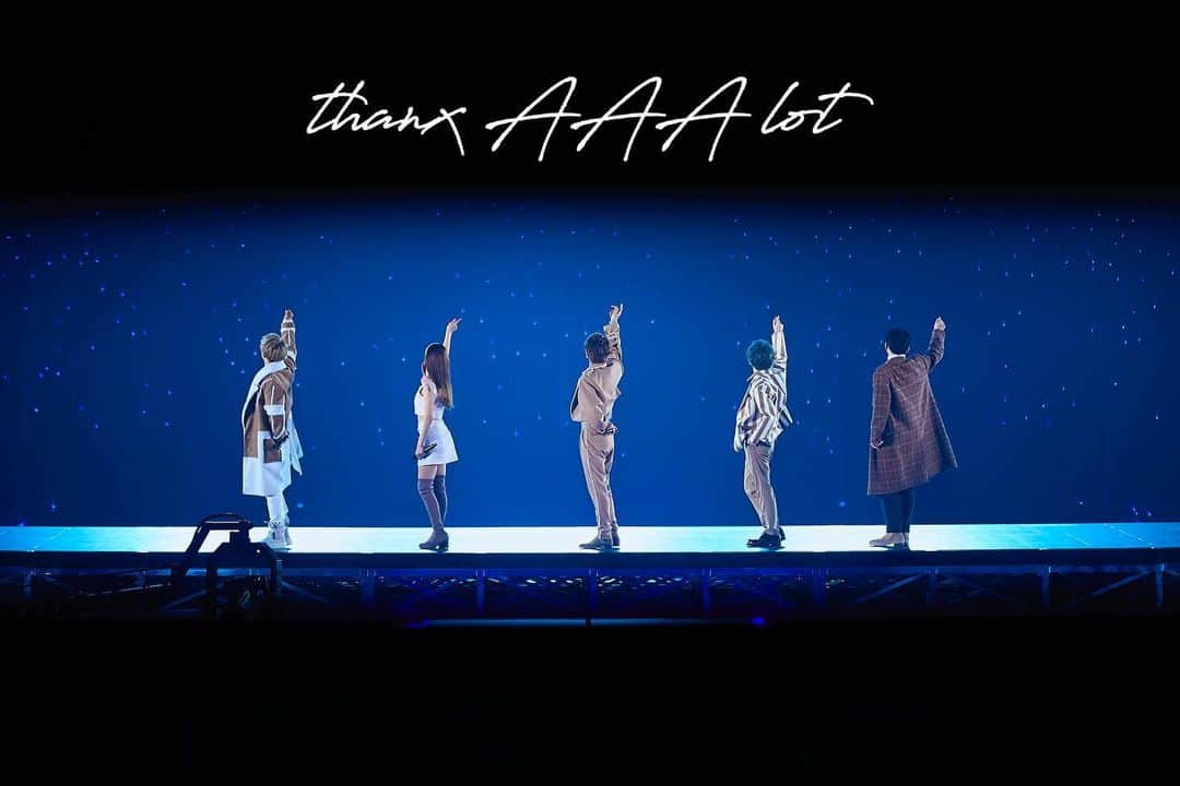 AAAさんのインスタグラム写真 - (AAAInstagram)「thanx AAA lot.....」12月31日 18時01分 - aaa_official_jp