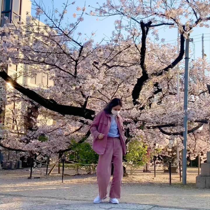Kahonnaのインスタグラム：「． 2020.今年前半の邦楽🙏🏼💖 超一部だけですが、みんなのおかげで 沢山作ることをできました。 いつもリクエストなどありがとうございます。 こんな自分に感謝でいっぱいです🤍。。 @kahonna_info 👈✨」