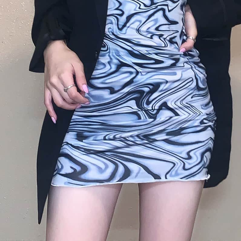 原涼香のインスタグラム：「🤍🦋🤍」