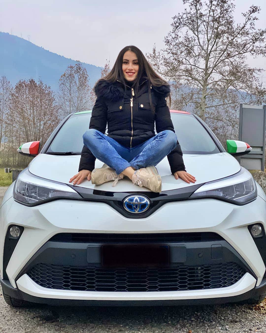 バネッサ・フェラーリのインスタグラム：「Siamo al termine di questo 2020, sicuramente nessuno si sarebbe immaginato un anno così! 🙄 Ma è tempo di iniziarne uno nuovo, spero sia un anno di riscatto!💪😉 Sono pronta a inseguire i miei sogni più che mai! 🙌🦋❤️ #RoadToTokyo  Voi cosa vi augurate per il 2021?   @toyotaitalia #ToyotaTeam #StartYourImpossible #vanessaferrari」